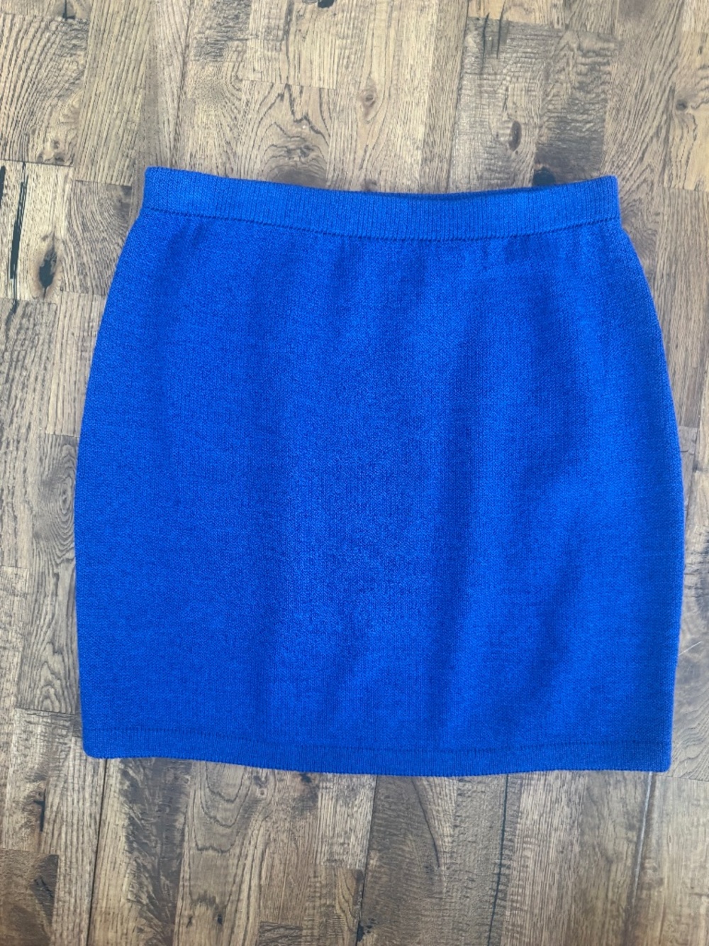 St. John SJK Royal Blue Knit Mini Skirt Women’s Size 4 Made in USA Classic CC